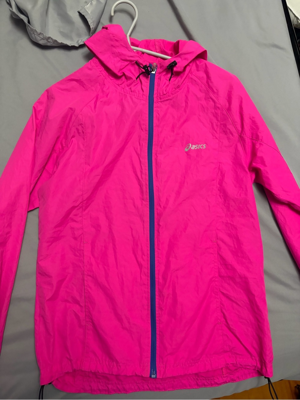 ASICS Bright Pink Hooded Lightweight Wind Jacket